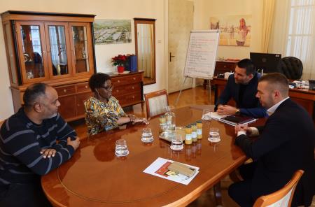 Obisk visoke predstavnice okoljskega programa Združenih narodov pri županu